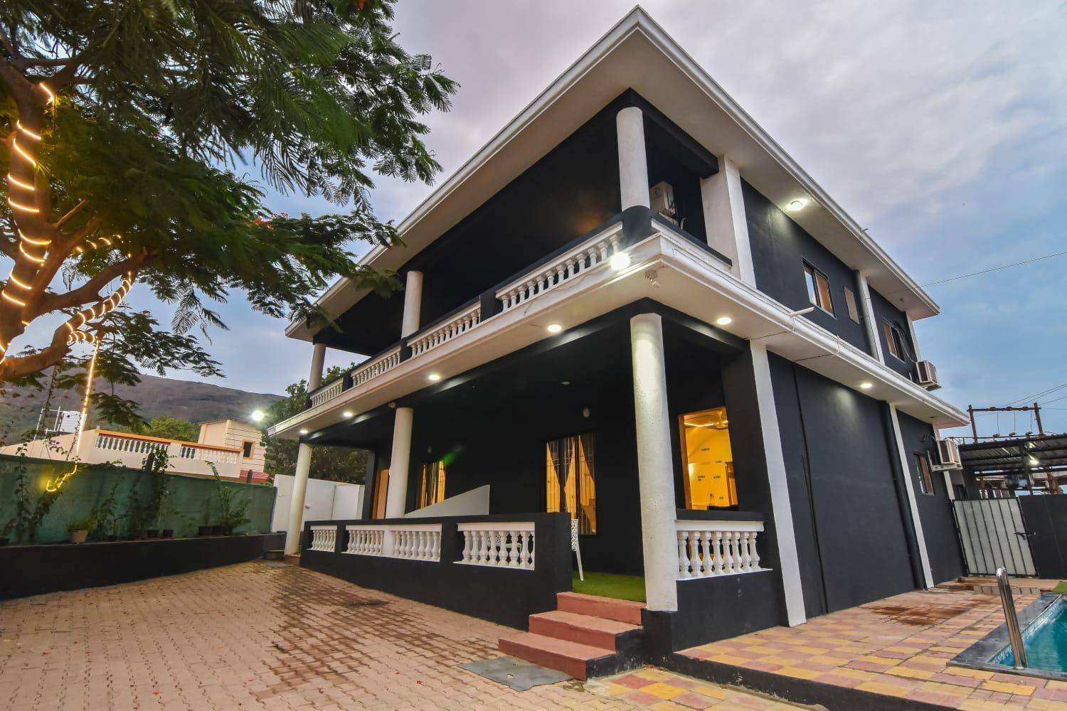 Black Stone Villa Kārli 외부 사진
