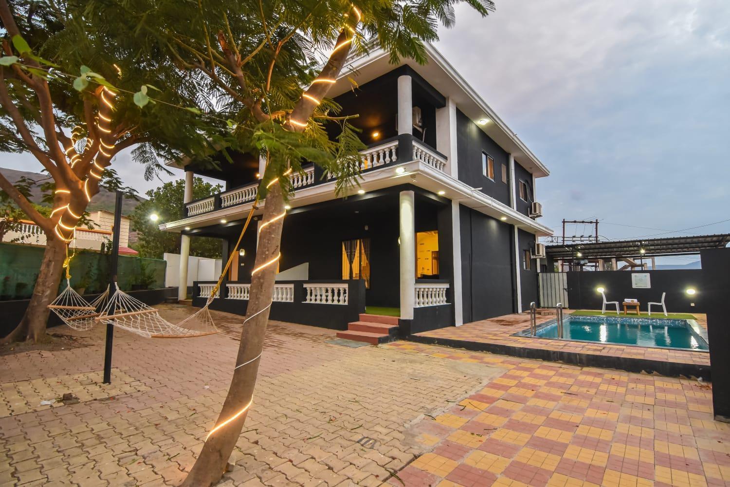 Black Stone Villa Kārli 외부 사진